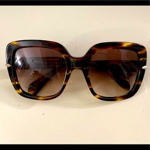 Rag & Bone sunglasses 🕶